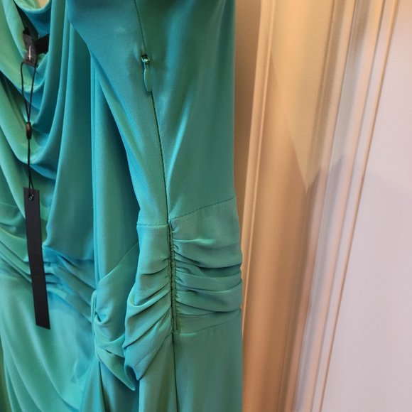 New Noir Turqouise Dress - Picture 4 of 13